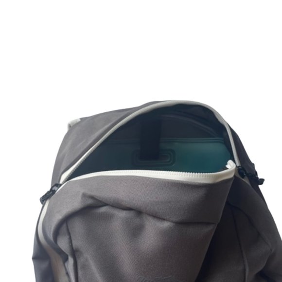 2L Hydration Backpack Gray Removable Water Bladder, Pockets Adjustable Straps - Picture 13 of 15